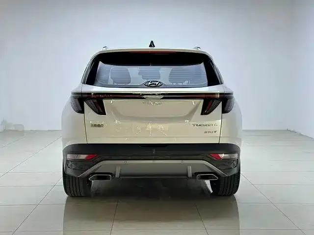 Hyundai Tucson — фото 10