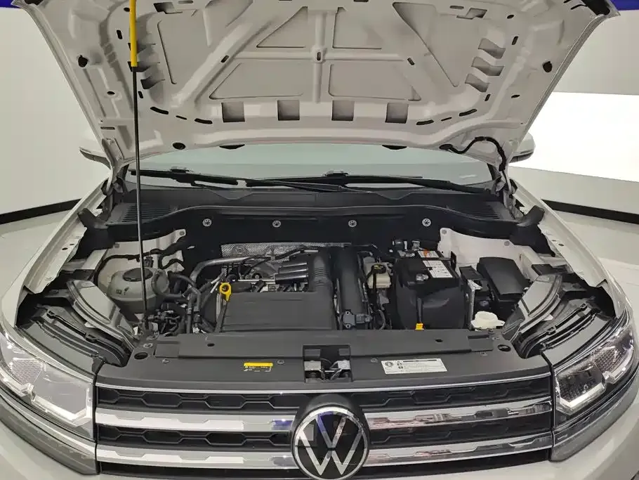 Volkswagen Tharu — фото 8