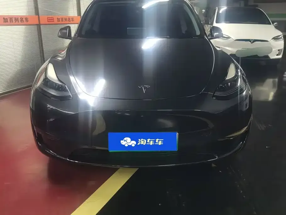 Tesla Model Y — фото 5