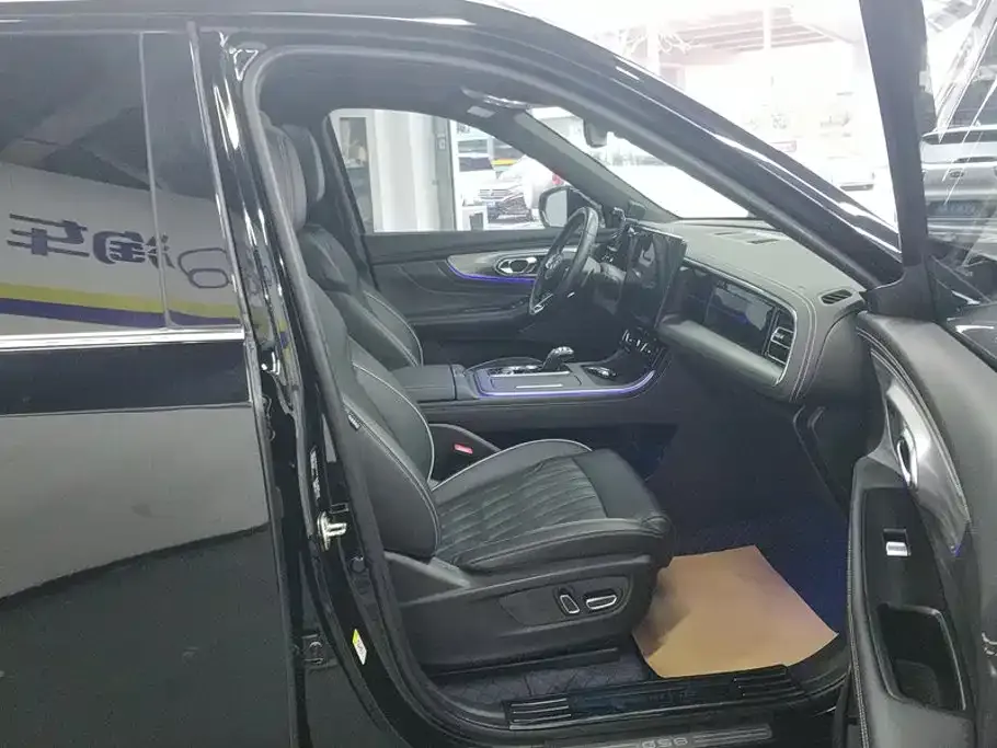 GAC Motor Trumpchi GS8 — фото 10