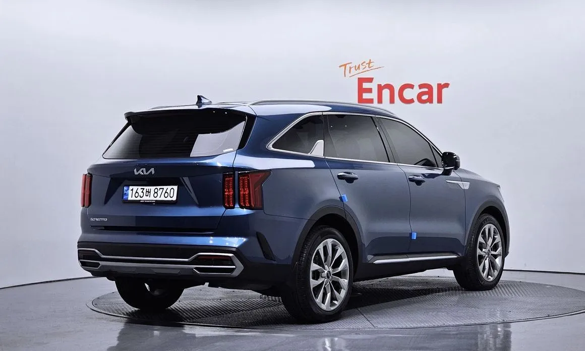 Kia Sorento — фото 10