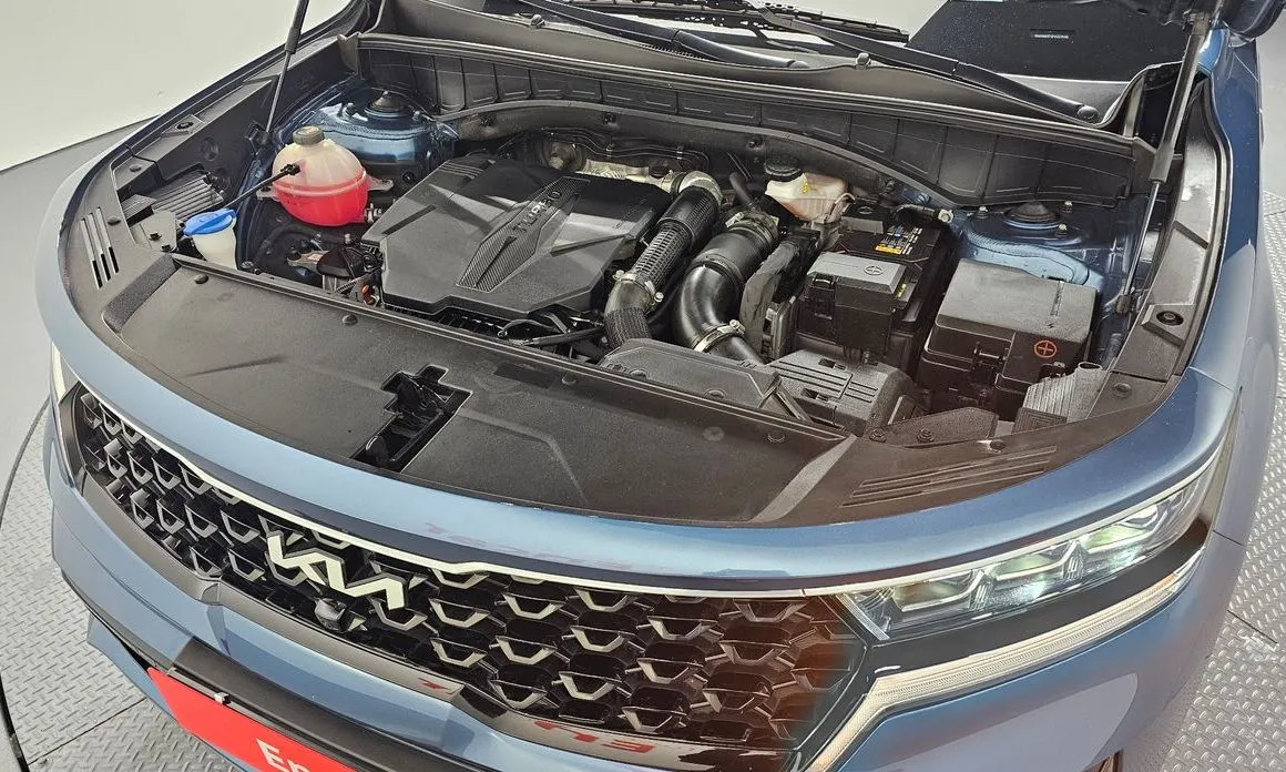 Kia Sorento — фото 9