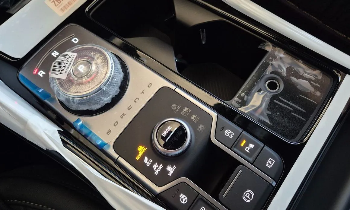 Kia Sorento — фото 6