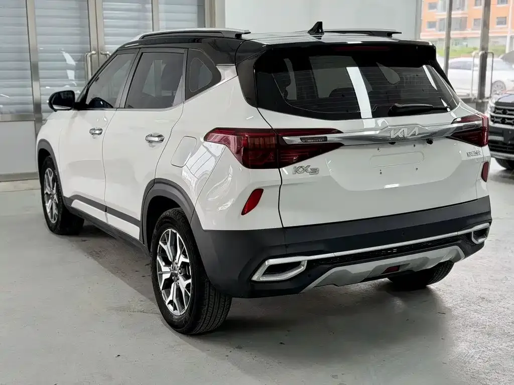 Kia KX3 — фото 10