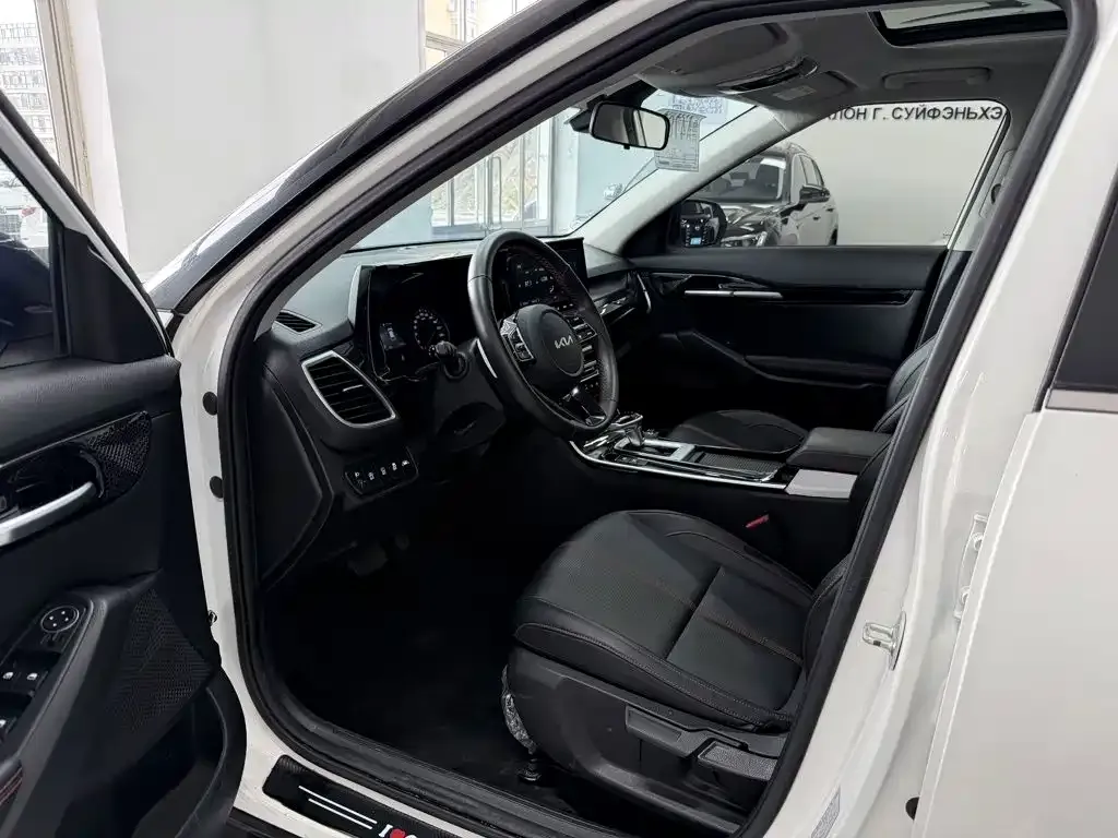 Kia KX3 — фото 4