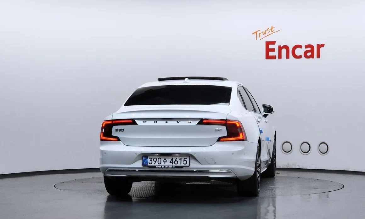 Volvo S90 — фото 5