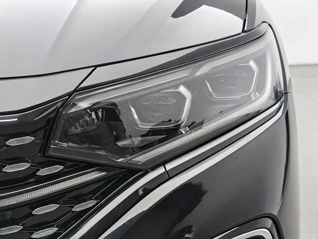 Volkswagen Passat — фото 4