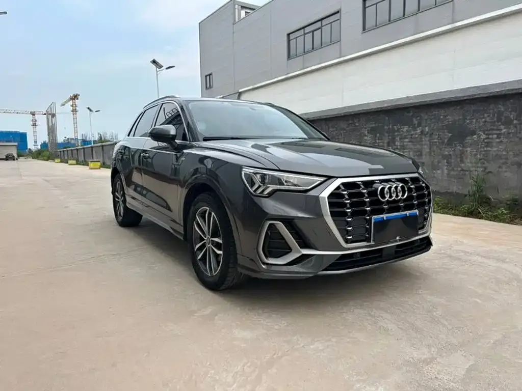 Audi Q3 — фото 3