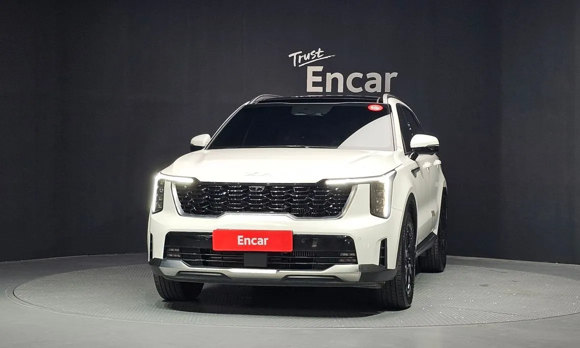 Kia Sorento — фото 8