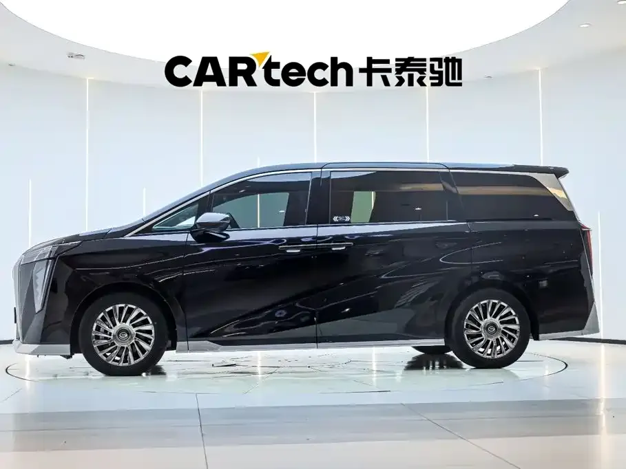 GAC Motor Trumpchi M8 — фото 10
