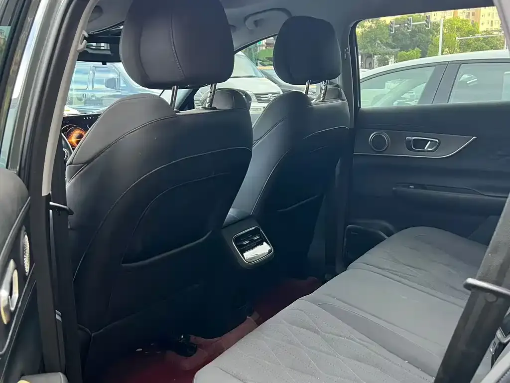 Chery Tiggo 8 PLUS — фото 6