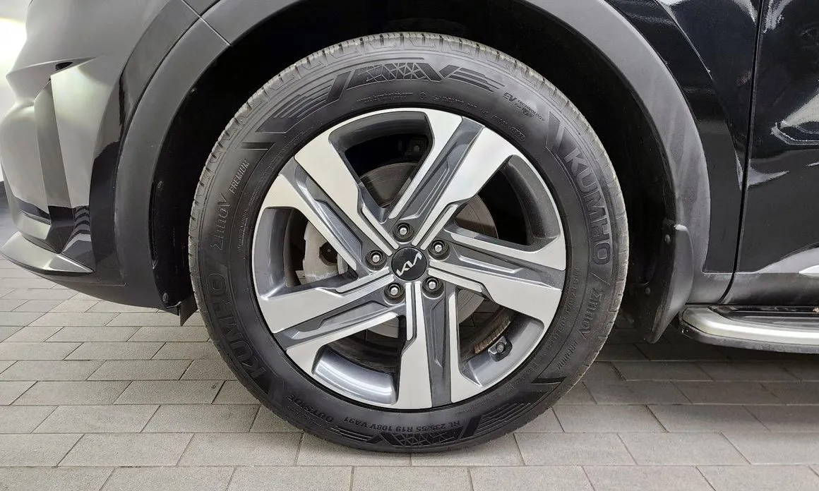 Kia Sorento — фото 7