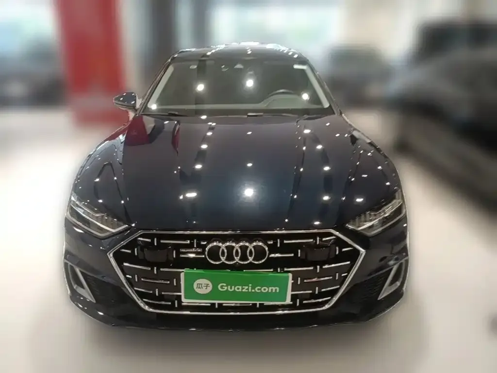 Audi A7L — фото 10