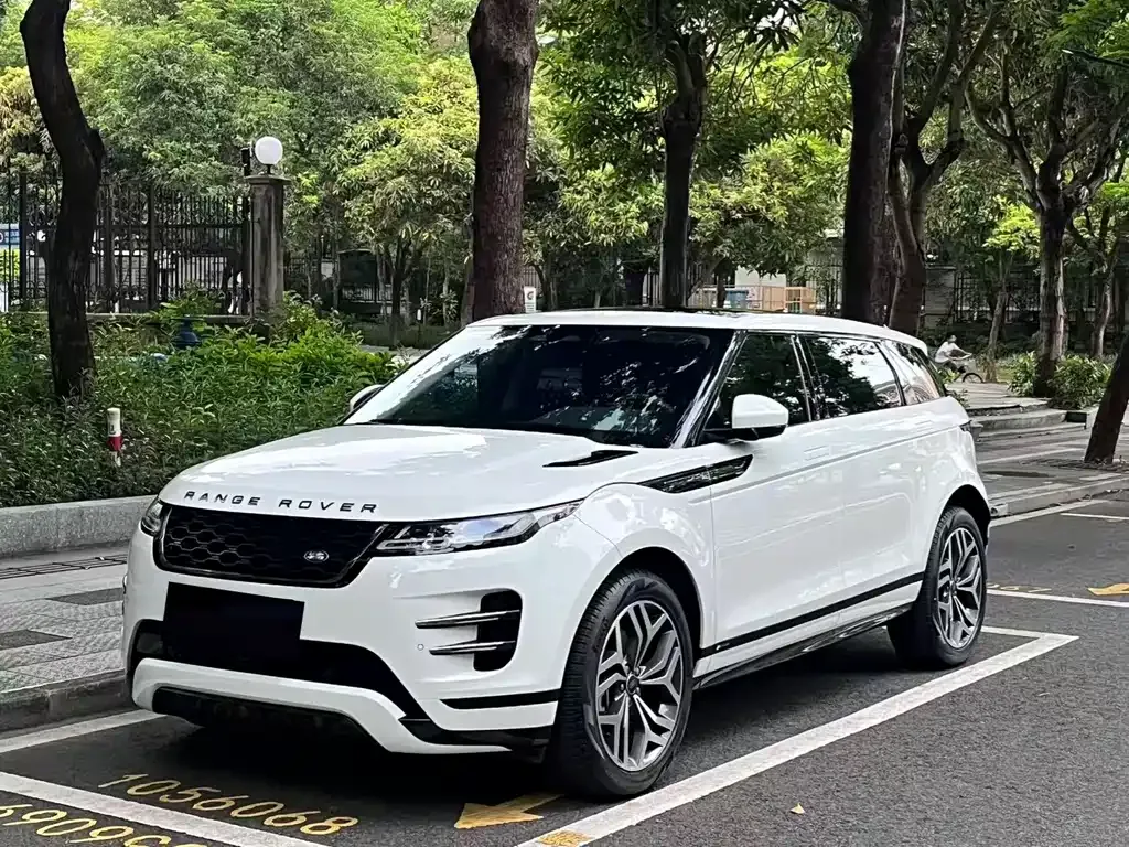 Land Rover Evoque — фото 1