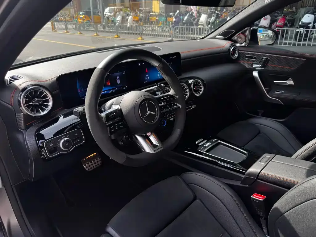 Mercedes-Benz A-Class AMG (Import) — фото 5