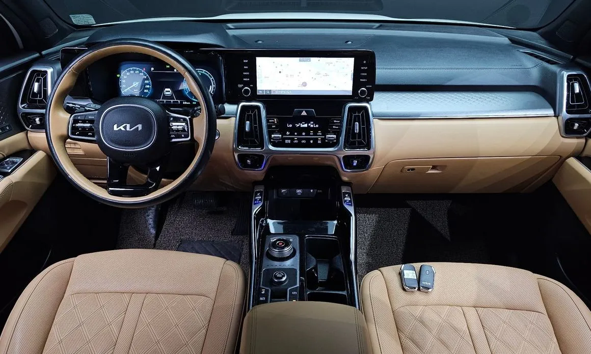 Kia Sorento — фото 9