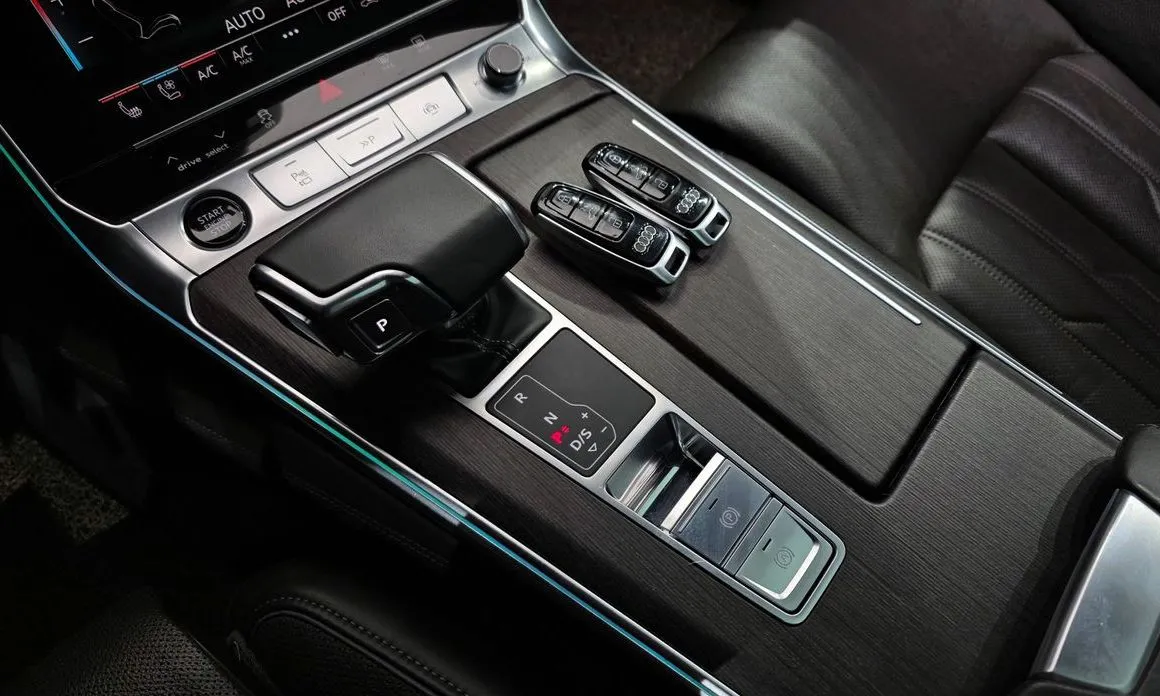 Audi A7 — фото 7