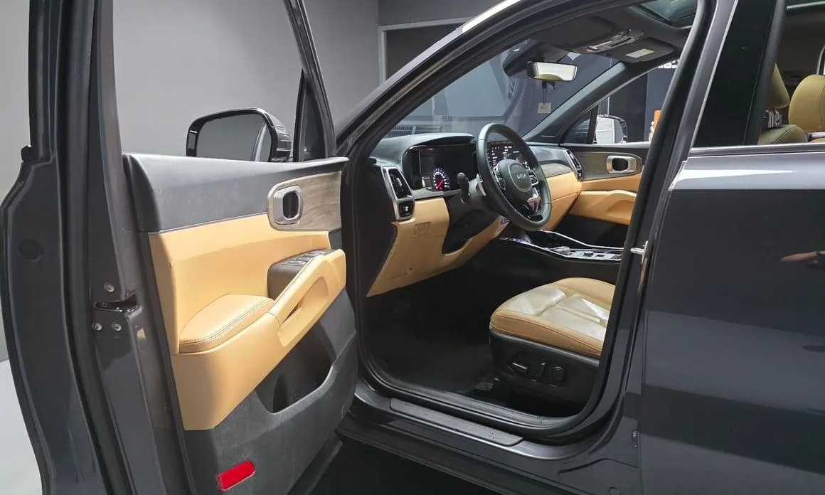 Kia Sorento — фото 7