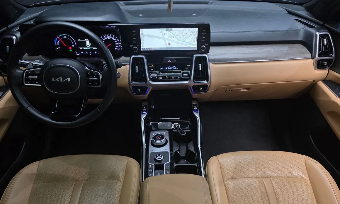 Kia Sorento — фото 9
