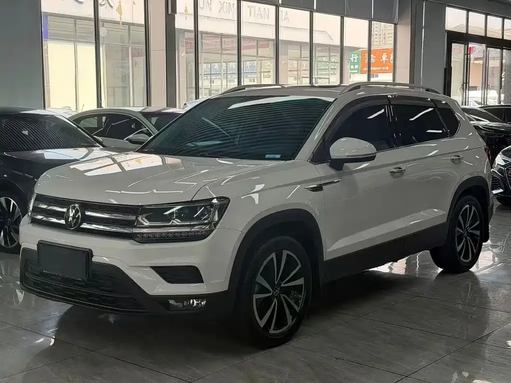 Volkswagen Tharu — фото 1