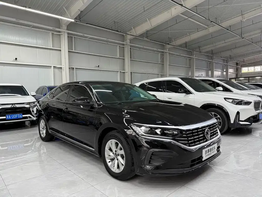 Volkswagen Passat — фото 4