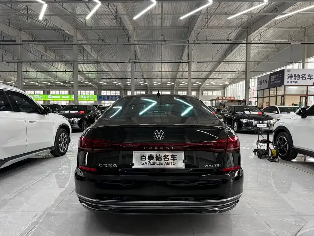 Volkswagen Passat — фото 9