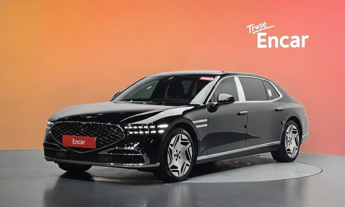 Genesis G90 — фото 1
