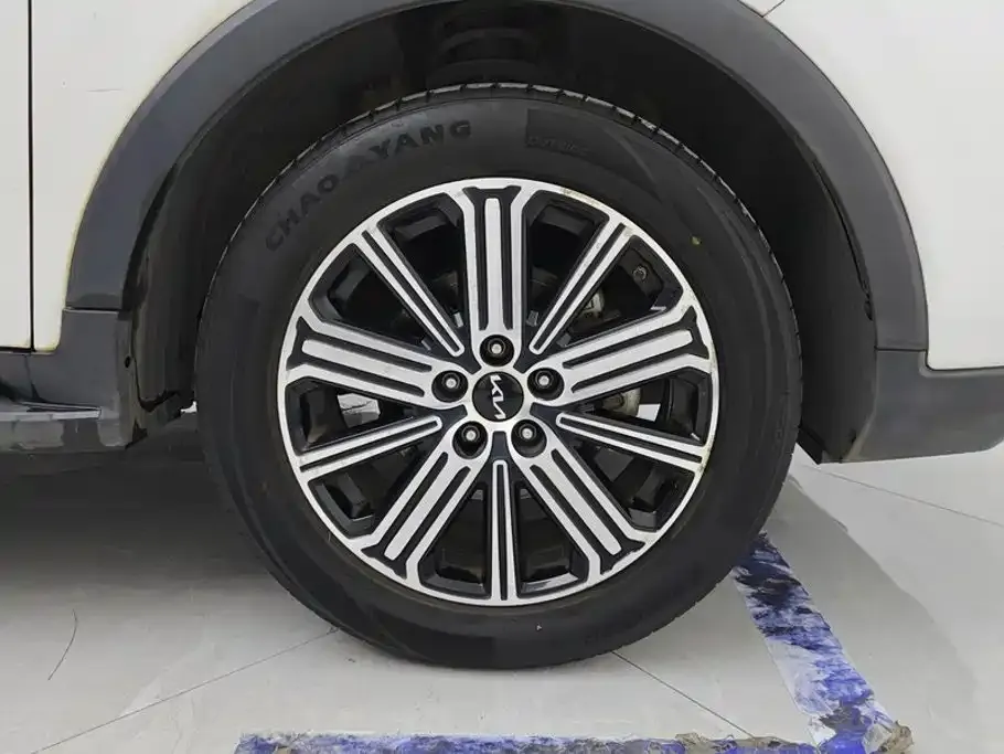 Kia Sportage — фото 2