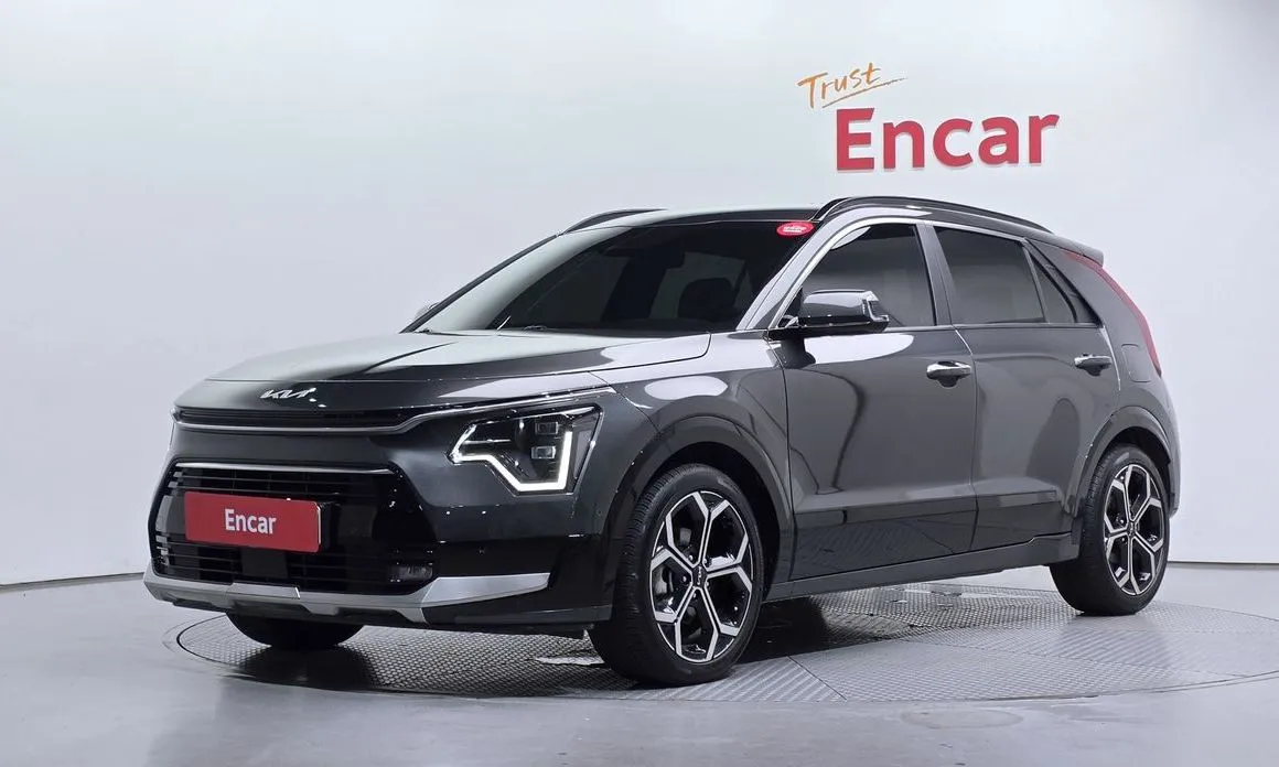 Kia Niro — фото 1