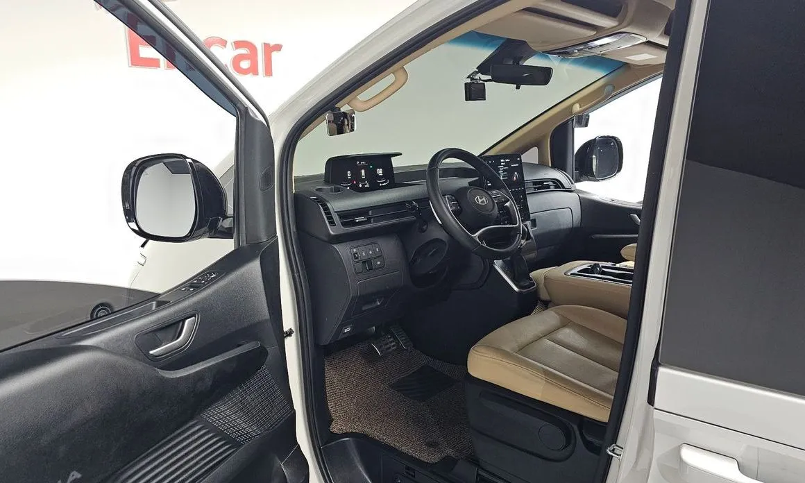 Hyundai Staria — фото 7