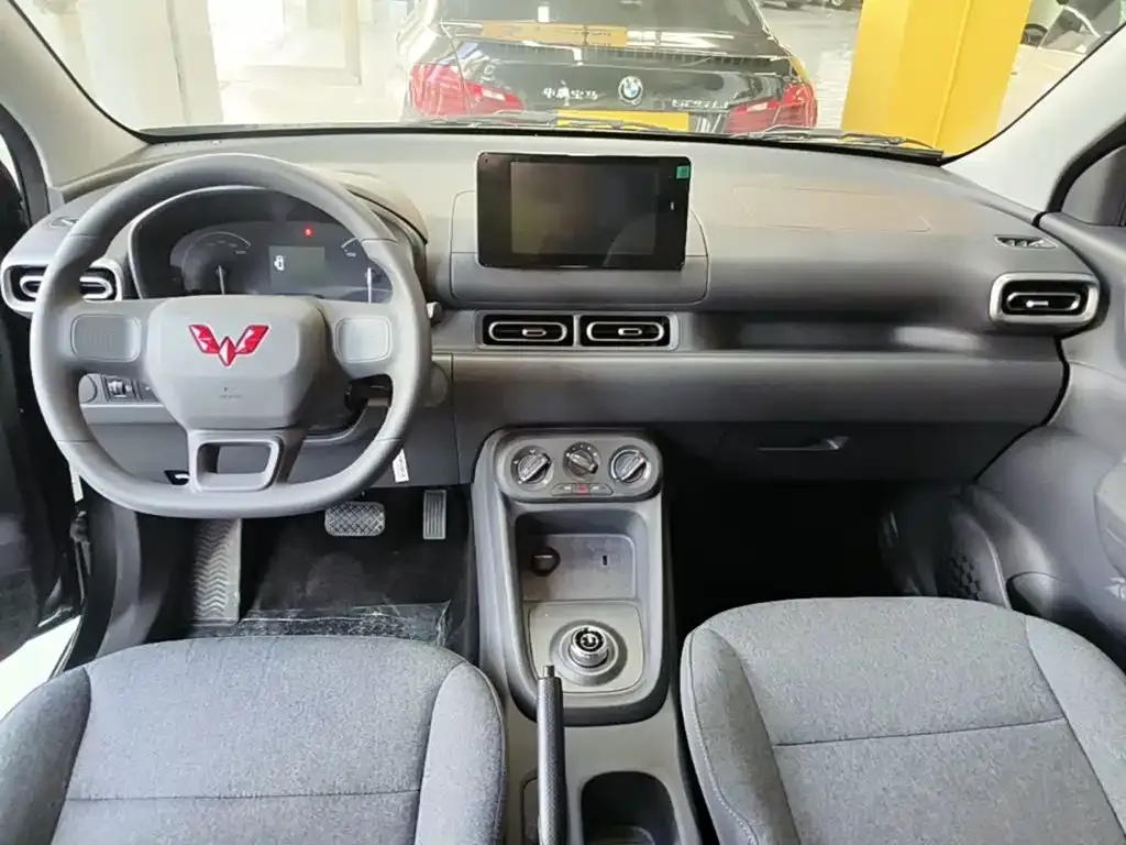 Wuling Hongguang EV — фото 6