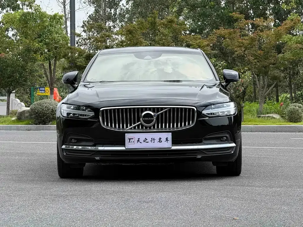 Volvo S90 — фото 4