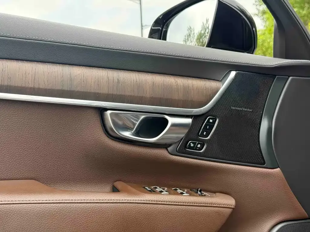 Volvo S90 — фото 2