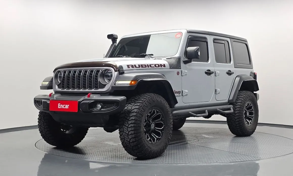 Jeep Wrangler — фото 1