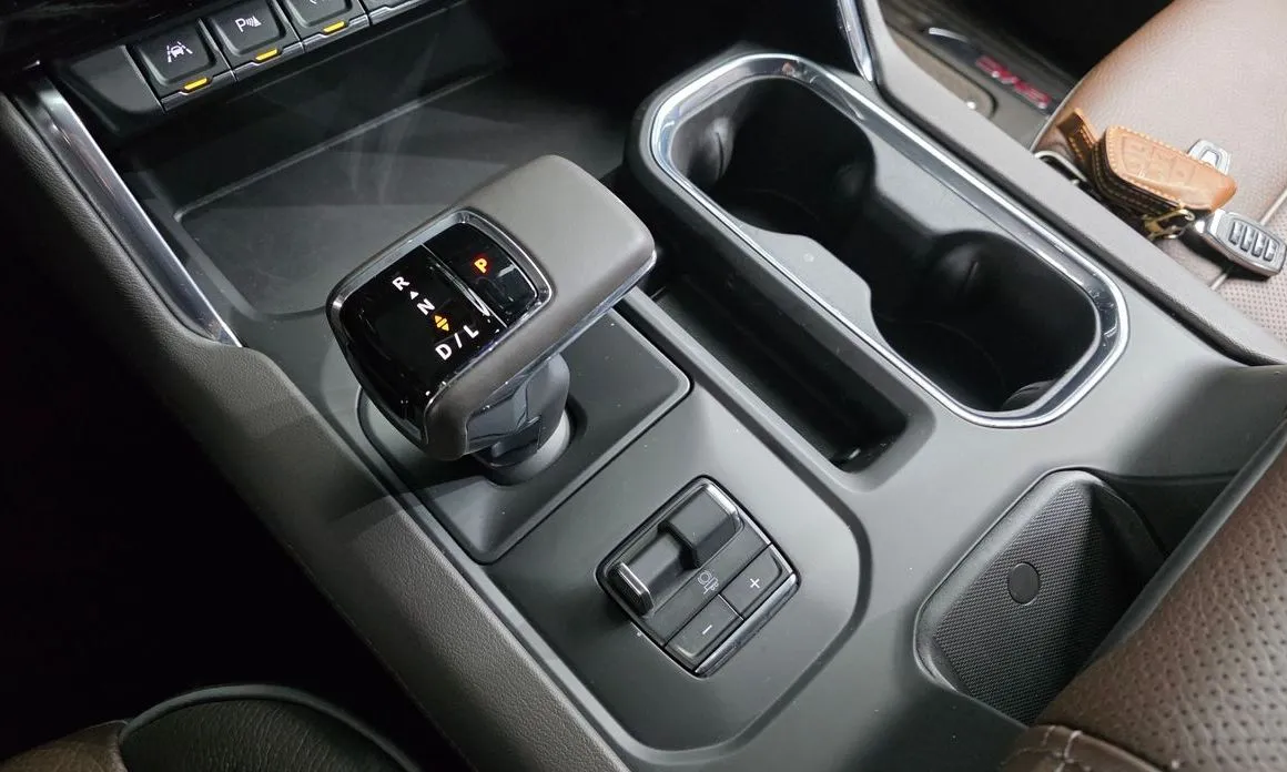 GMC Sierra — фото 4