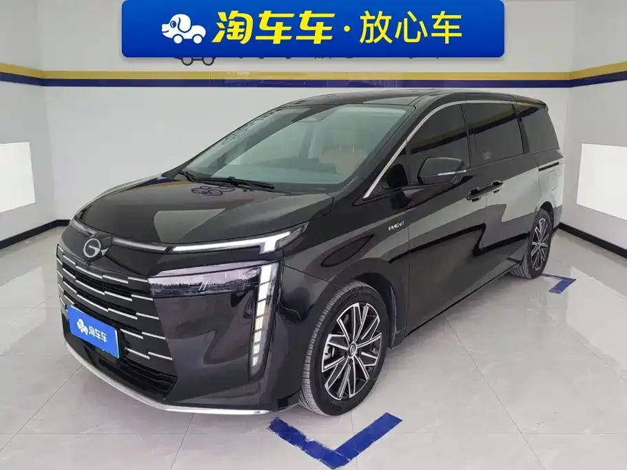 GAC Motor 传祺E8 PHEV — фото 1