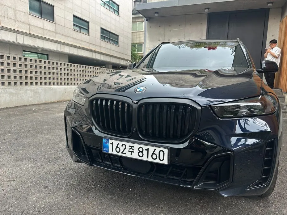 BMW X5 — фото 1