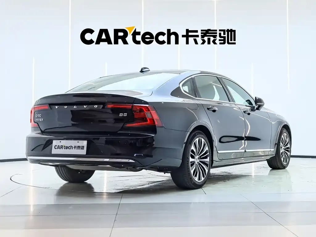 Volvo S90 — фото 8