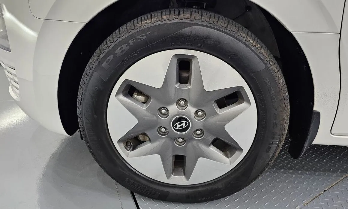 Hyundai Staria — фото 9