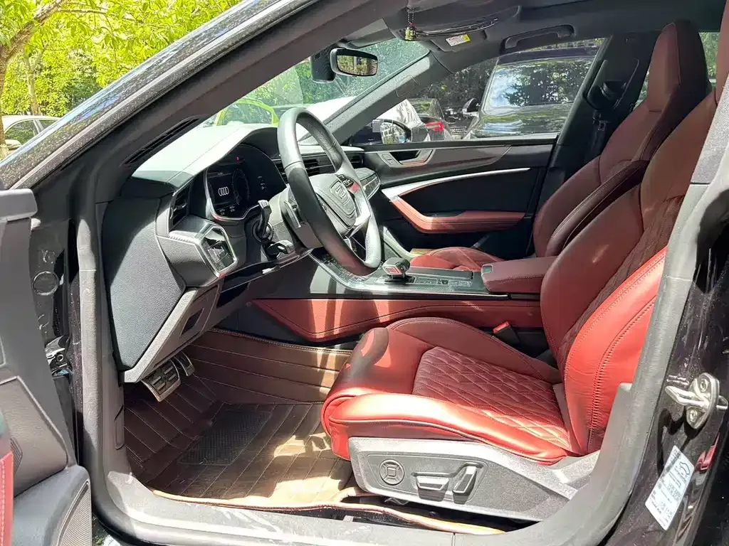 Audi A7L — фото 3