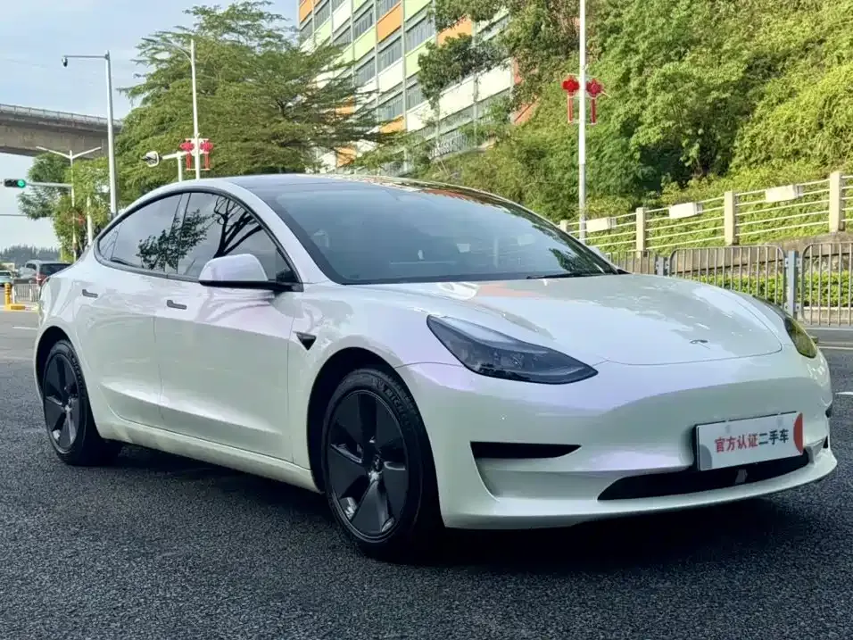 Tesla Model 3 — фото 6