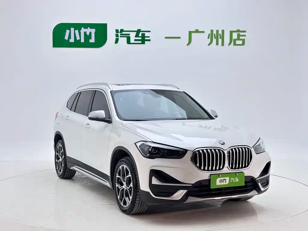 BMW X1 — фото 10