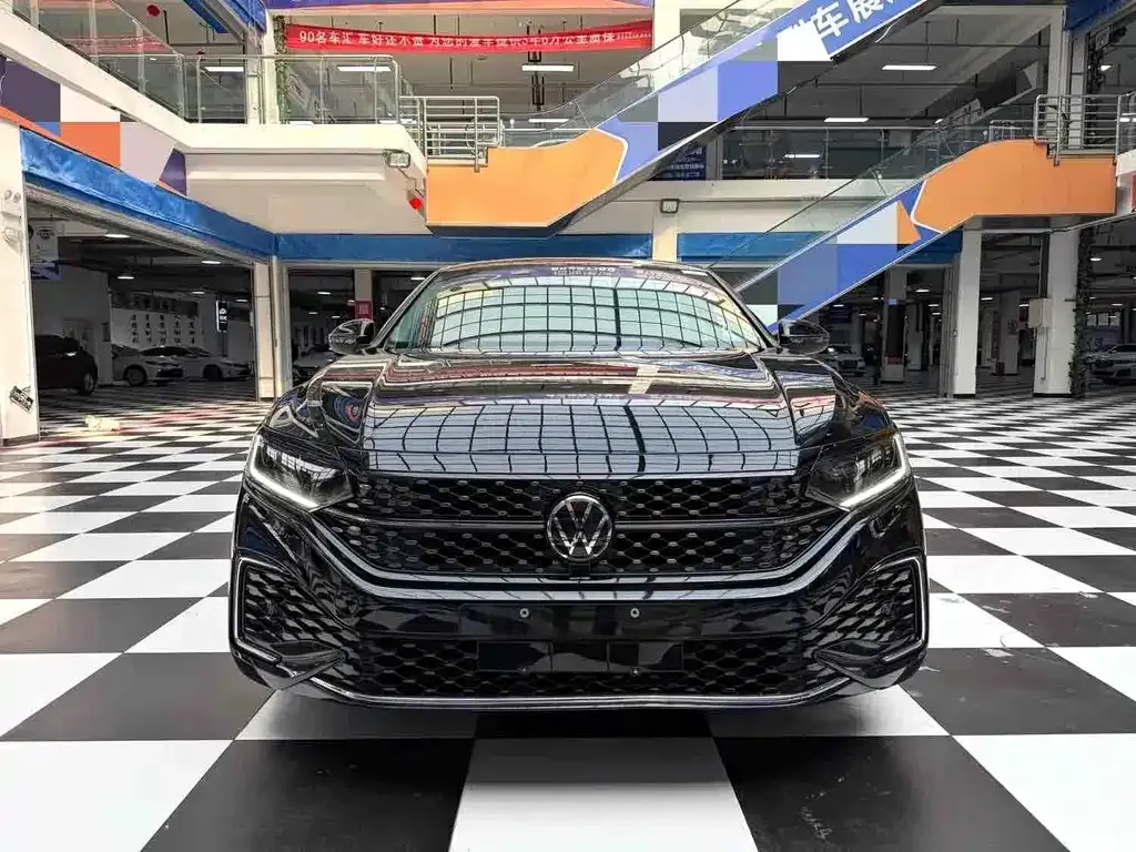 Volkswagen Passat — фото 5