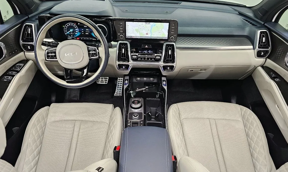 Kia Sorento — фото 8