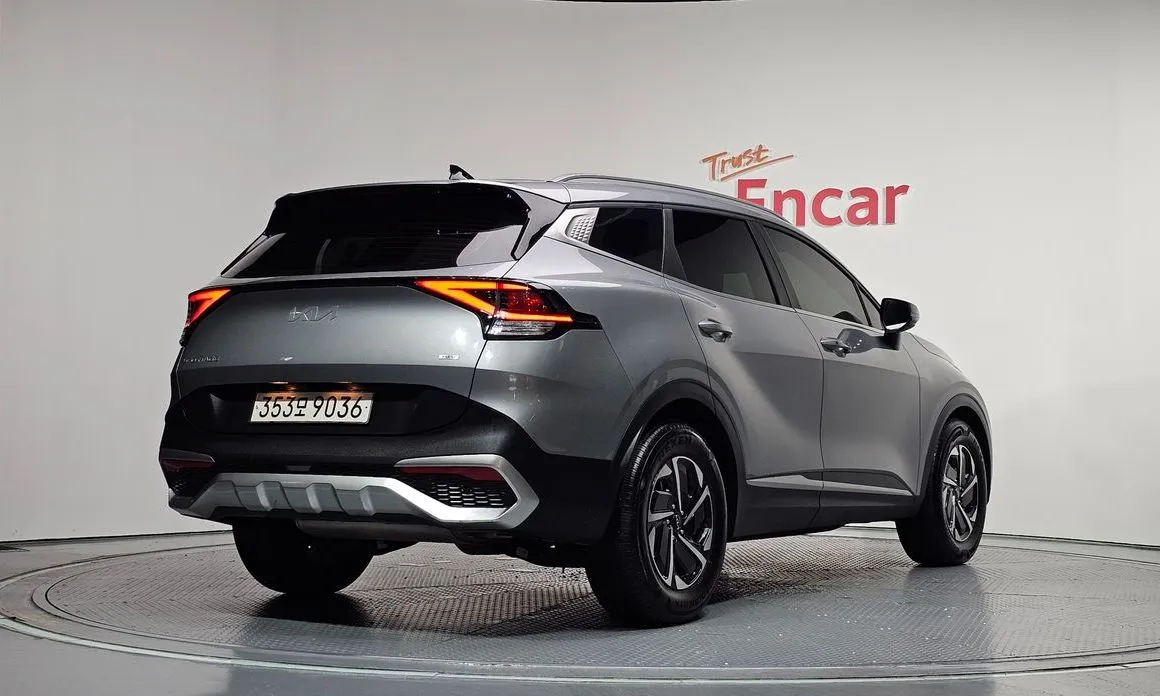 Kia Sportage — фото 8