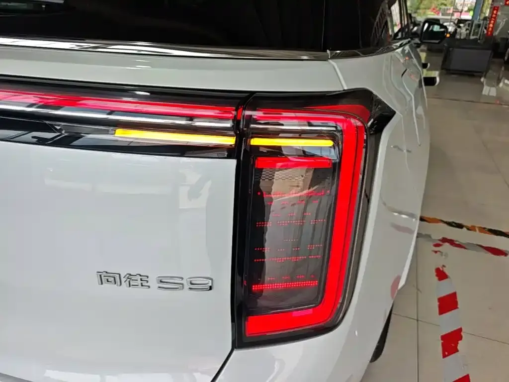 GAC Motor Trumpchi S9 — фото 8