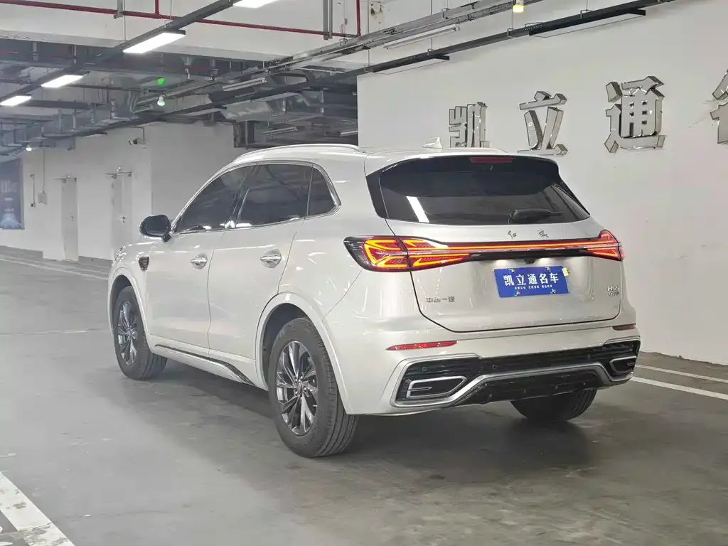 Hongqi HS5 — фото 2