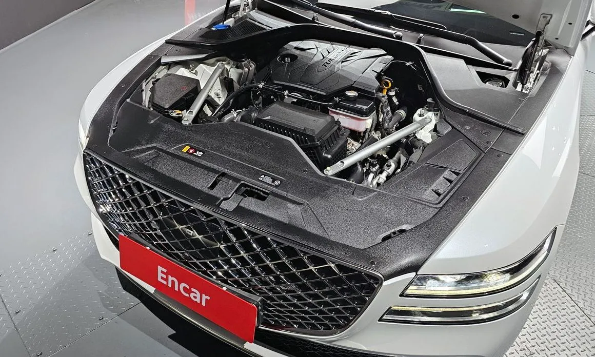 Genesis G80 — фото 9