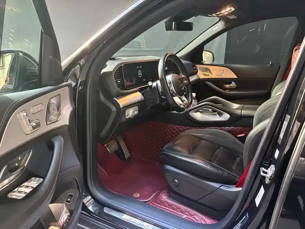 Mercedes-Benz GLE AMG — фото 7