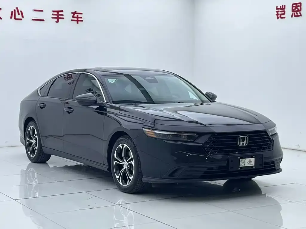 Honda Accord — фото 5